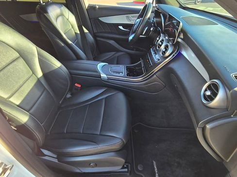 Used 2021 Mercedes-Benz GLC 300 GLC 300 image 15