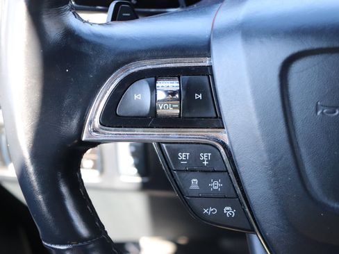 Used 2024 Lincoln Navigator L Premiere 4x4 image 43