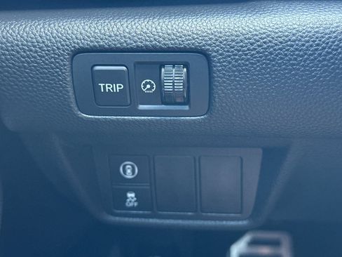 Used 2022 Honda Accord Sport image 33