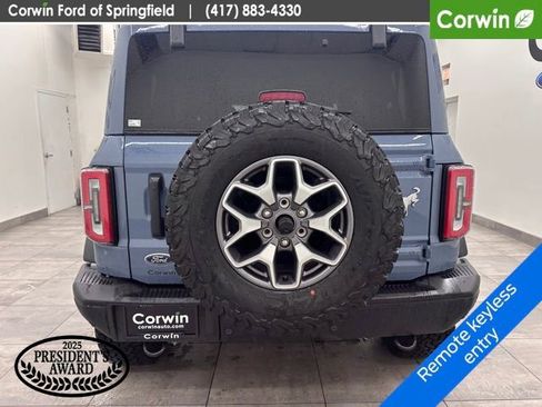 Certified 2025 Ford Bronco Badlands AWD/4WD image 4