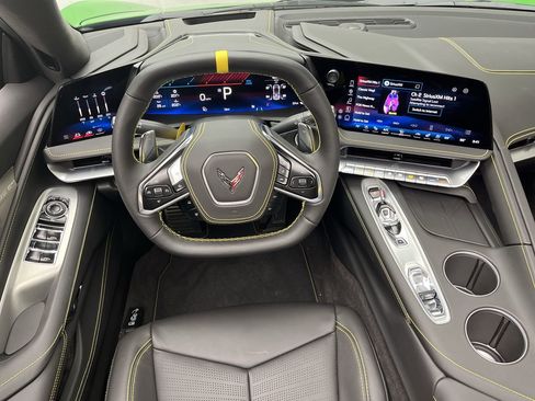 New 2026 Chevrolet Corvette Stingray Premium Conv w/ Battery Protection Package image 11