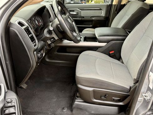 Used 2019 RAM 3500 Big Horn AWD/4WD image 32