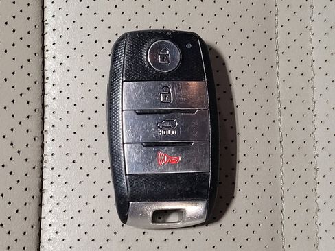 Used 2019 Kia Sorento EX FWD image 32