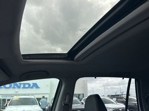 Used 2020 Honda Pilot EX-L image 12