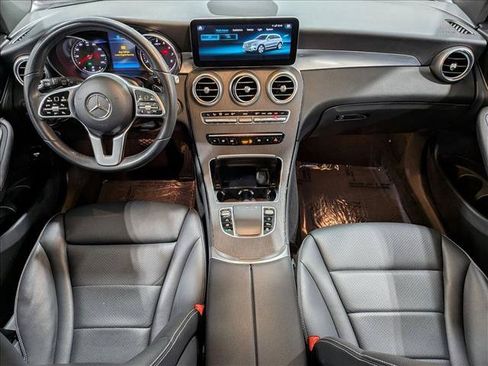 Used 2022 Mercedes-Benz GLC 300 image 17