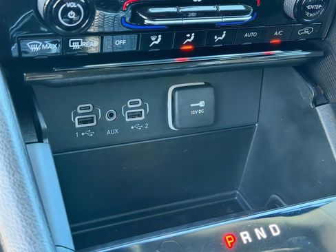 Used 2024 Jeep Grand Cherokee L Limited w/ Trailer Tow Package image 19