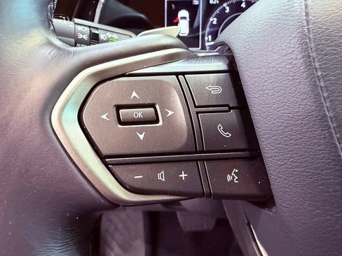 Used 2025 Lexus NX 250 FWD w/ Towing Package (2000 Lbs) image 21
