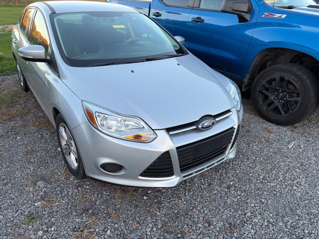 Used 2014 Ford Focus SE FWD image 2