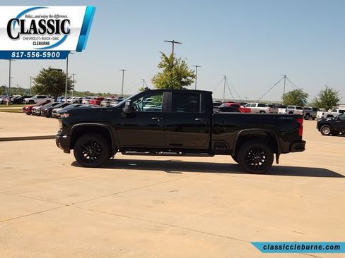 Used 2026 Chevrolet Silverado 2500 Custom w/ Custom Convenience Package AWD/4WD image 7