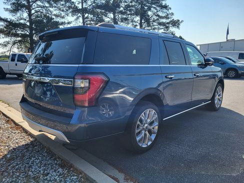 Used 2019 Ford Expedition Max Limited w/ Equipment Group 302A AWD/4WD image 4