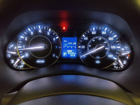 Used 2017 Nissan Armada Platinum w/ Captain Seat Package AWD/4WD image 23
