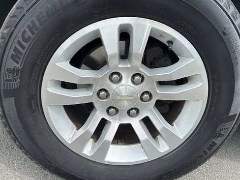 Used 2019 Chevrolet Tahoe LT AWD/4WD image 5