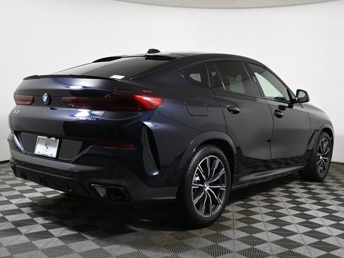 New 2026 BMW X6 xDrive40i w/ Premium Package image 7