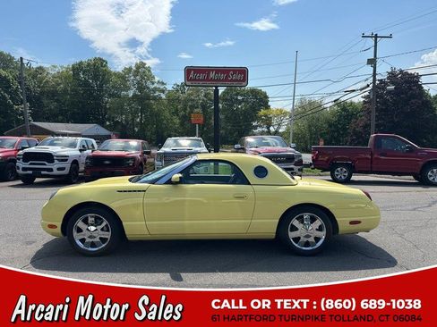 Used 2002 Ford Thunderbird RWD image 2