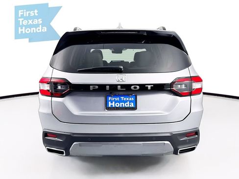 New 2026 Honda Pilot EX-L image 7