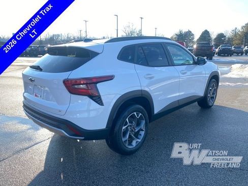 New 2026 Chevrolet Trax LT w/ Driver Confidence Package image 5