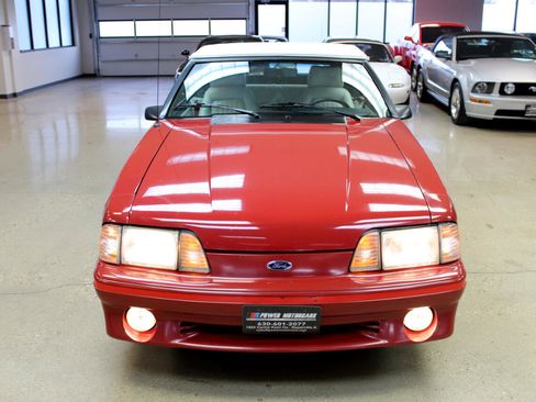 Used 1987 Ford Mustang GT image 16