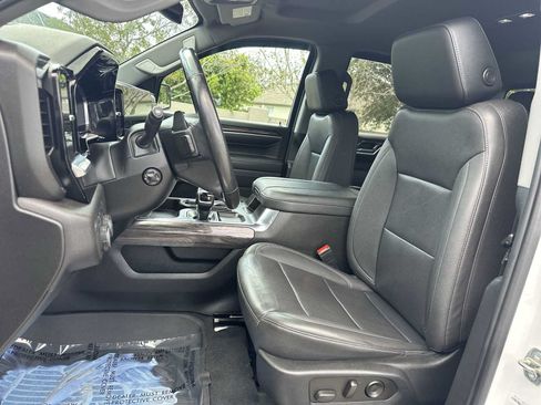 Used 2023 Chevrolet Silverado 1500 LTZ w/ LTZ Convenience Package II AWD/4WD image 15