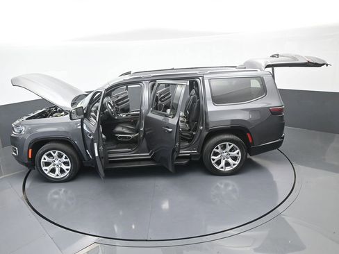 Used 2022 Jeep Wagoneer Series II image 68