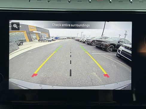 New 2026 Jeep Grand Cherokee Altitude RWD image 17