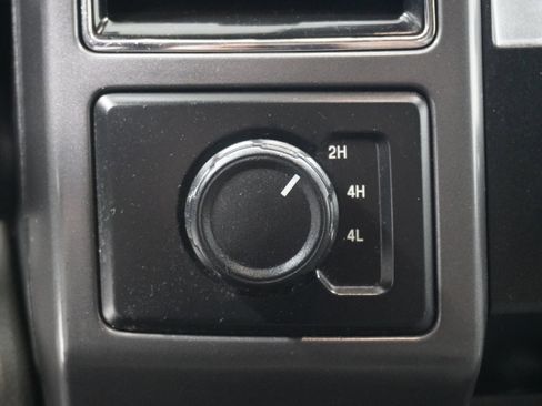 Used 2019 Ford F150 XLT image 20