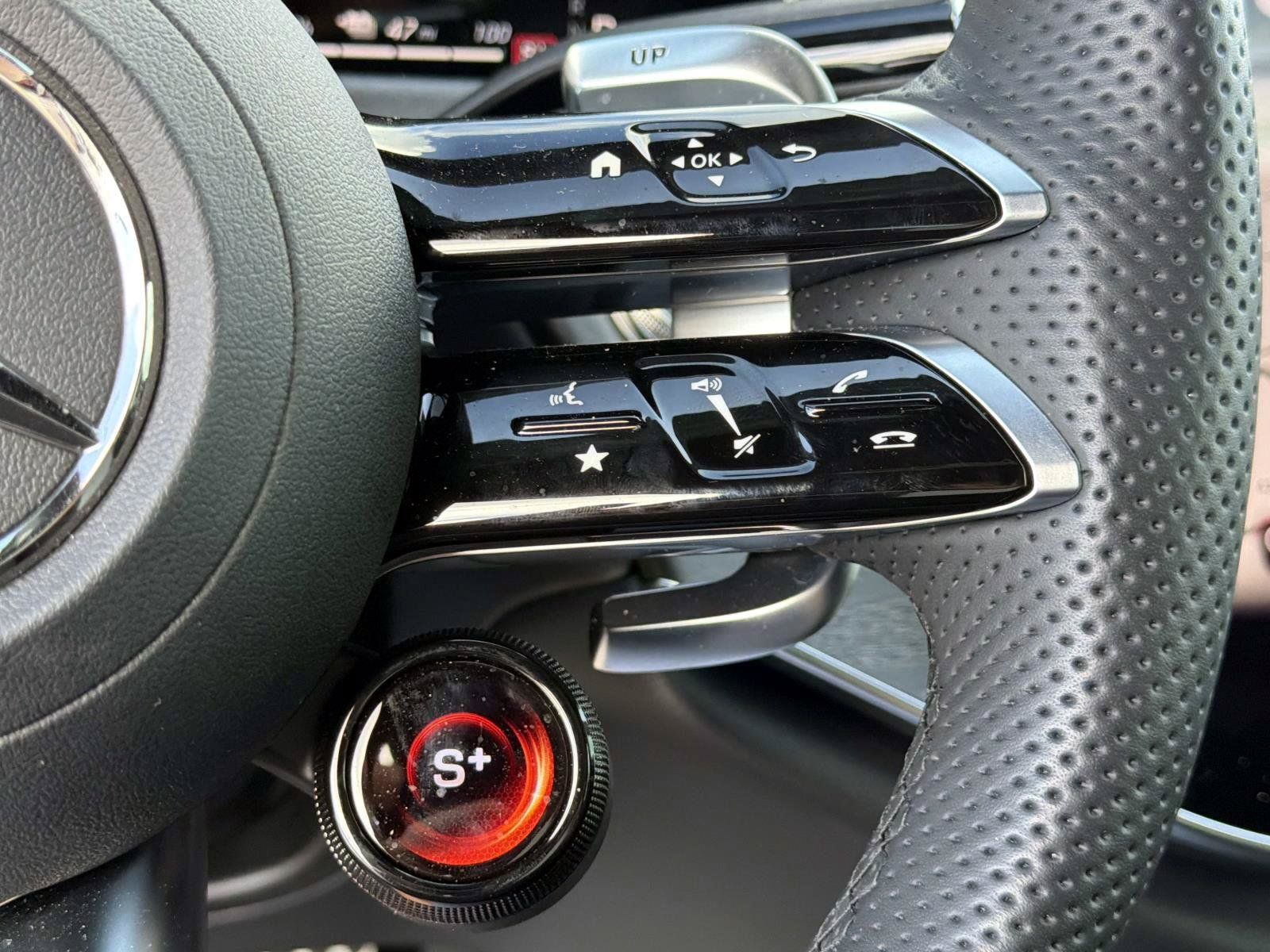 Certified 2026 Mercedes-Benz E 53 AMG e 4MATIC Sedan image 28