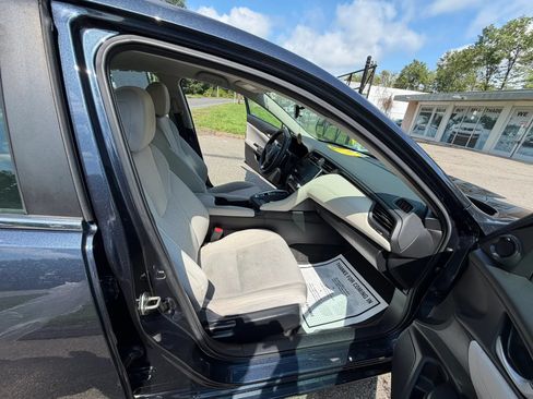 Used 2019 Honda Insight EX image 13