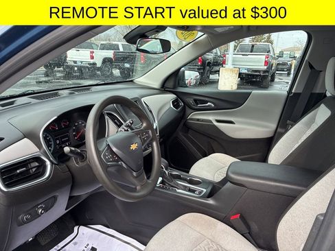 Used 2024 Chevrolet Equinox LS image 3