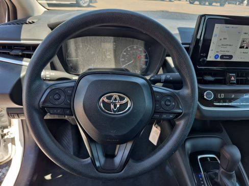 Used 2024 Toyota Corolla LE FWD image 9