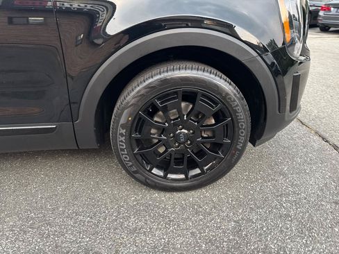 Used 2021 Kia Telluride EX w/ EX Premium Package AWD/4WD image 20