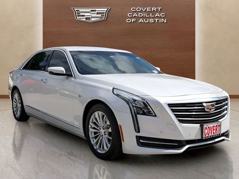 Used 2018 Cadillac CT6 2.0T RWD image 6