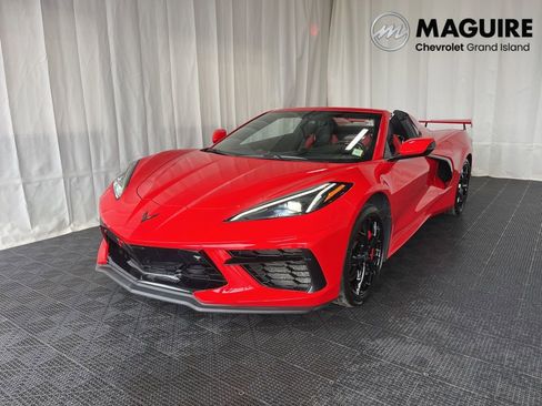 Used 2022 Chevrolet Corvette Stingray Preferred Conv w/ Z51 Performance Package RWD image 1
