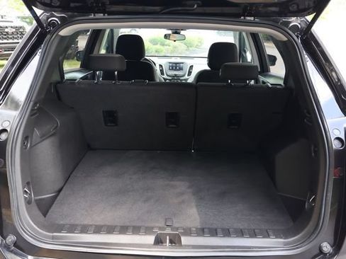 Used 2020 Chevrolet Equinox LT AWD/4WD image 19