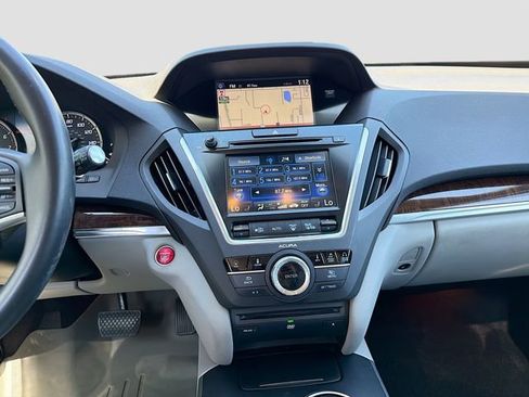 Used 2017 Acura MDX SH-AWD w/ Tech & Entertainment image 18
