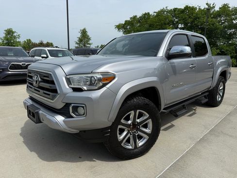 Used 2016 Toyota Tacoma Limited w/ Towing Package RWD image 1