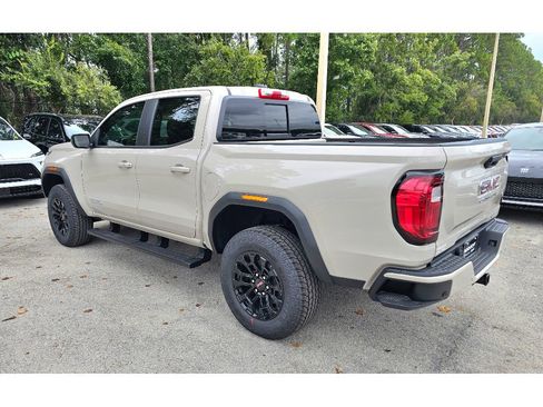 New 2026 GMC Canyon Elevation w/ Convenience Package image 6