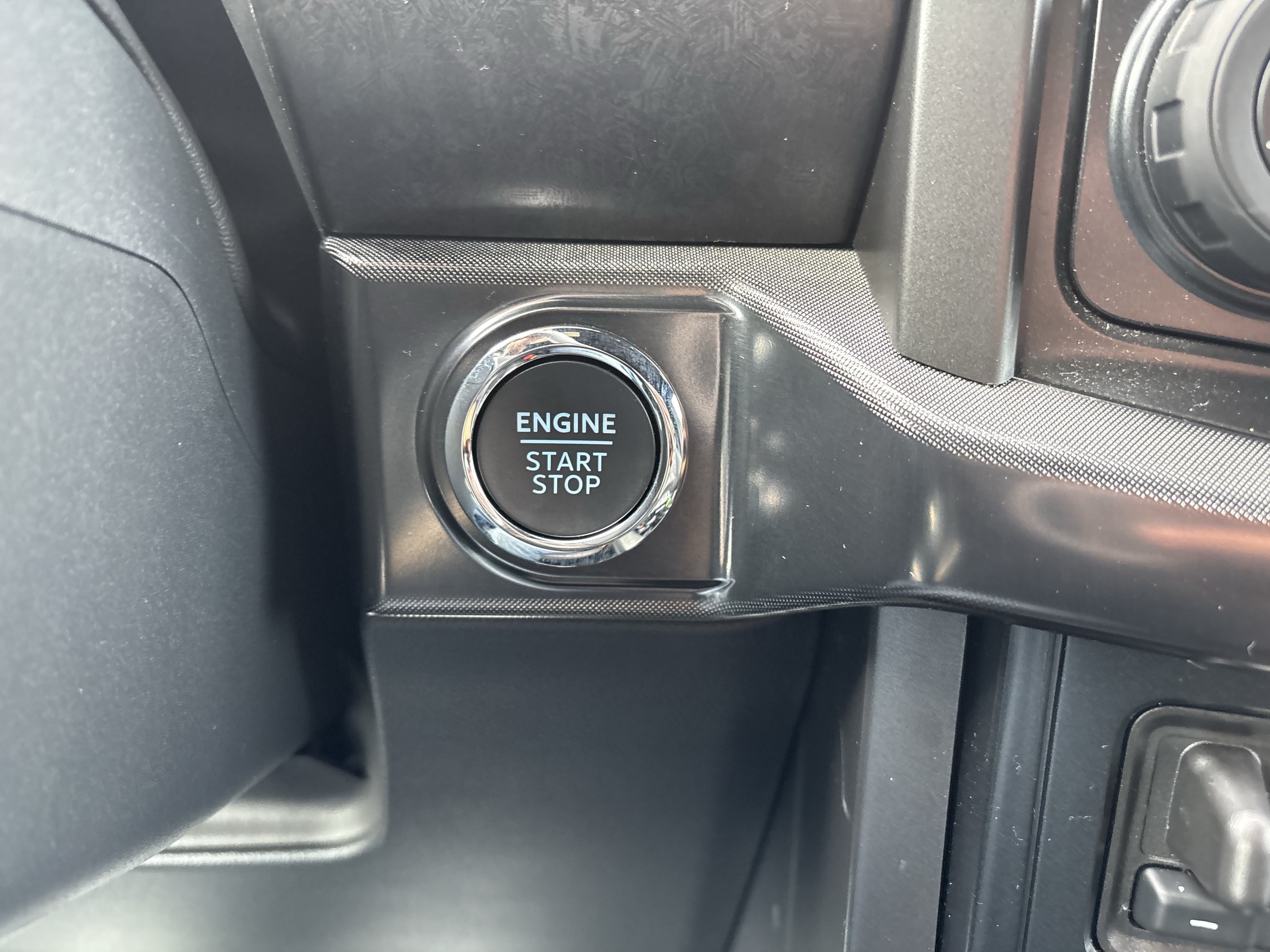Certified 2026 Ford F150 Tremor w/ Equipment Group 402B AWD/4WD image 32