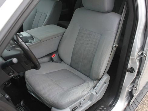 Used 2013 Ford F150 XLT w/ Luxury Equipment Group image 29