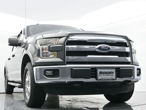 Used 2016 Ford F150 Lariat w/ Trailer Tow Package image 43