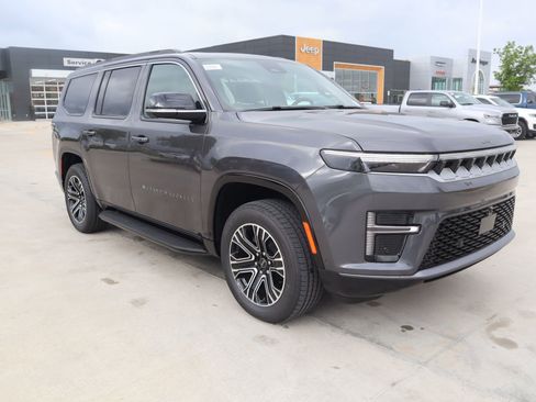 New 2026 Jeep Grand Wagoneer 4WD image 1