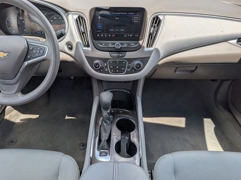 Used 2023 Chevrolet Malibu LT w/ Driver Confidence Package FWD image 7
