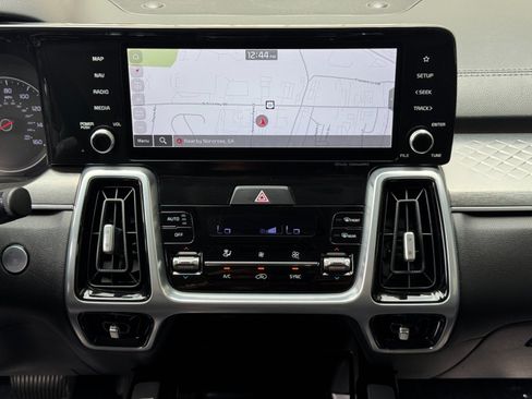 Used 2022 Kia Sorento SX AWD/4WD image 23