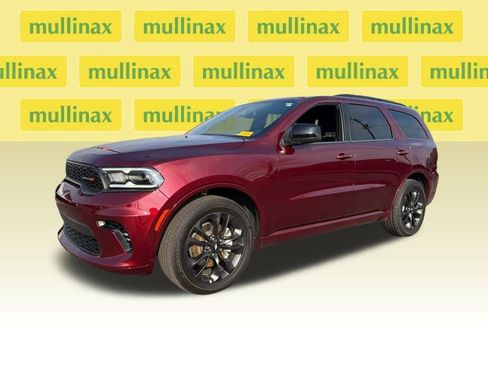 Used 2025 Dodge Durango GT w/ Blacktop Package image 5