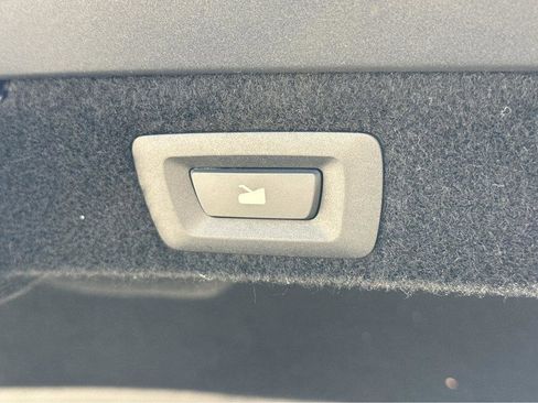 Used 2024 Lucid Air Pure image 36