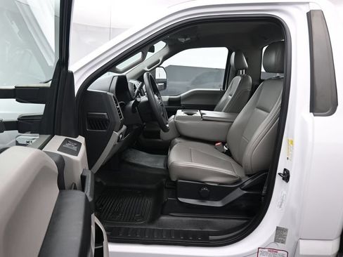 Used 2019 Ford F250 XL w/ XL Value Package RWD image 11