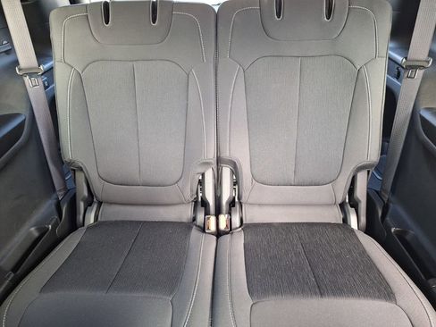 Used 2025 Jeep Grand Cherokee L Laredo w/ Luxury Tech Group I AWD/4WD image 25
