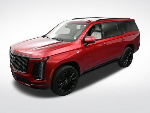 Used 2026 Cadillac Escalade Platinum Sport w/ LPO, ONYX Package AWD/4WD image 17
