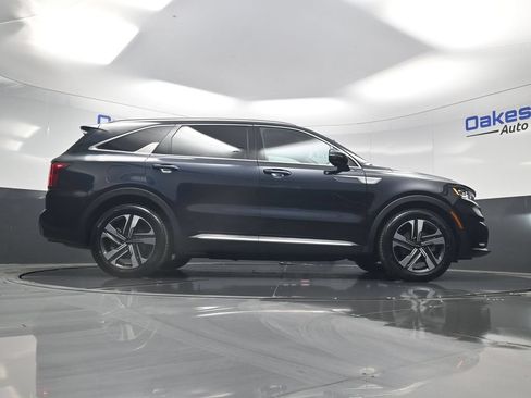 Used 2022 Kia Sorento SX AWD/4WD image 47