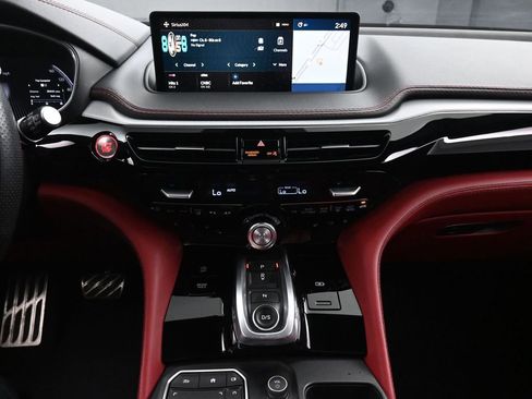 Used 2023 Acura MDX A-Spec image 32