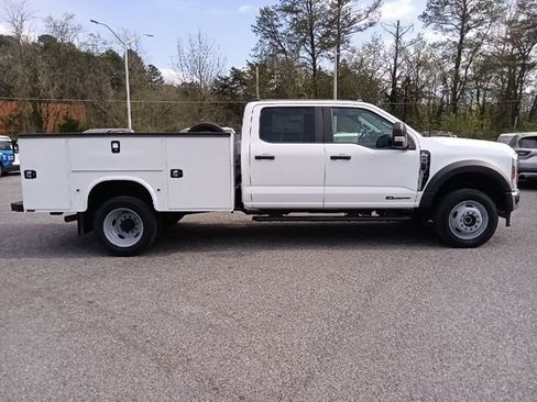 New 2026 Ford F450 XL image 2